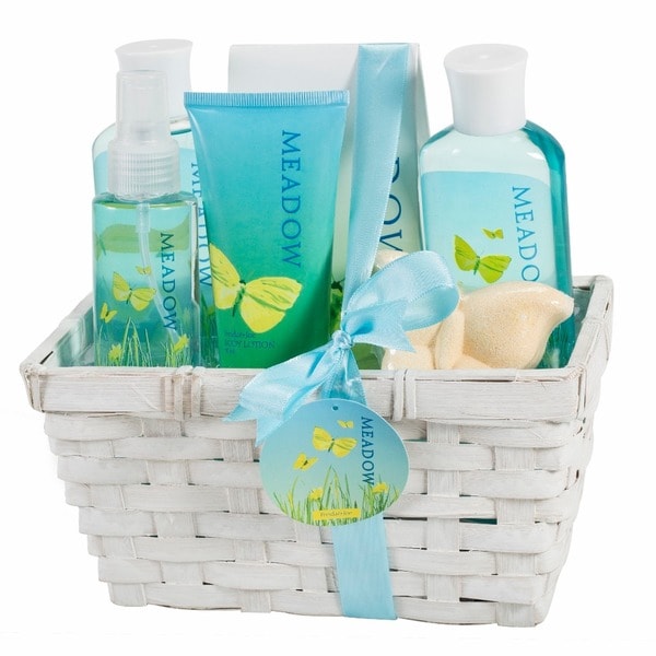 Meadow Bath Gift Set in Wicker White Basket