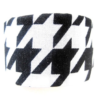 Crawford Corner Shop Black and White Houndstooth Ponytail Hair Clip-Image