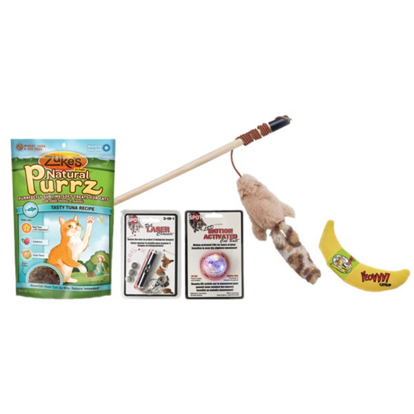 Cat 7-piece Treats 'n Toys Gift Pack 