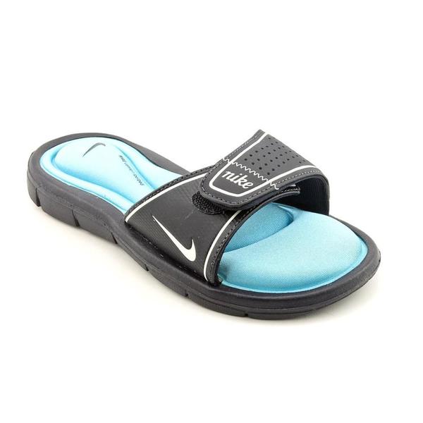 nike wedge sandals