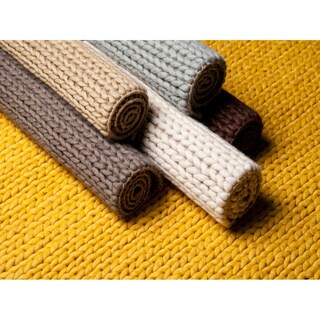 For sale Hand Woven Hale Contemporary Solid Braided New Zealand Wool Area Rug (8' x 10')
