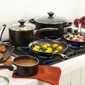Farberware High Performance Nonstick Aluminum 17-piece Black Cookware Set