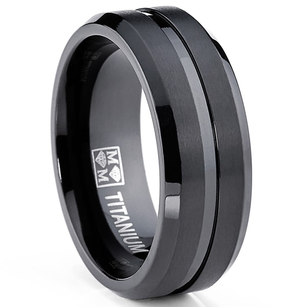 Oliveti Men's Black Plated Titanium Beveled Edge Comfort Fit Band Ring