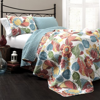 (^ ^)// Lush Decor Layla 3-piece Quilt Set