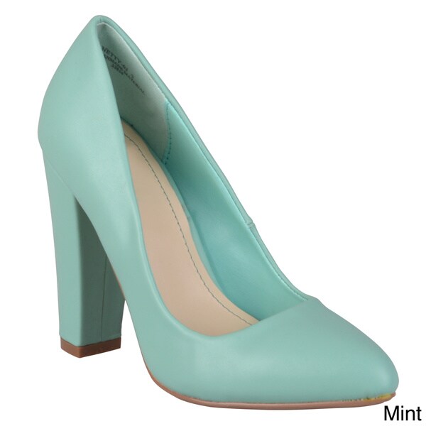 Journee Collection Women's 'Netty-01' Almond Toe High Heel Pumps