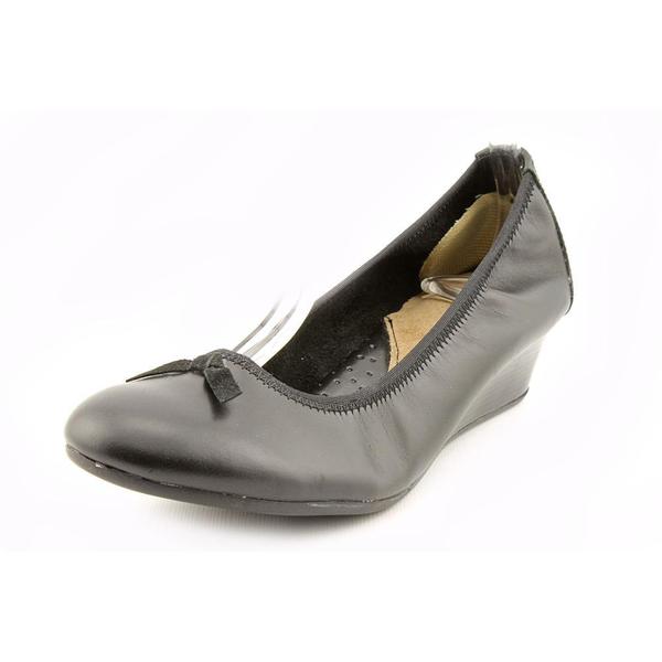 hush puppies narrow shoes