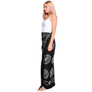 Hand-crafted Women's Om Printed Sarong (India)-Image