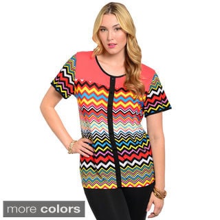 Feellib Women's Plus Short Sleeve Boxy Fit Top with Multi-colored Bold Geo Zig-zag Print-Image