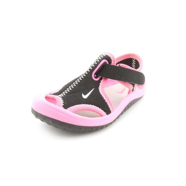 ... Nike Sunray Adjust 4 fisherman sandals. These sandals come in man made