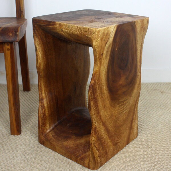 Handcarved 12 x 20 Natural Walnut Oiled 'Monkey Pod' Wood End Table