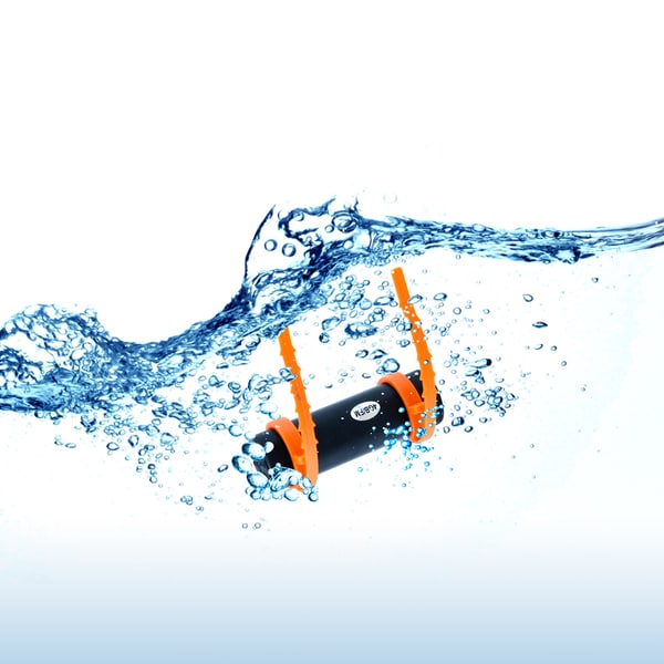 Gearonic 4GB Waterproof MP3 Music Player FM Radio Underwater Earphones