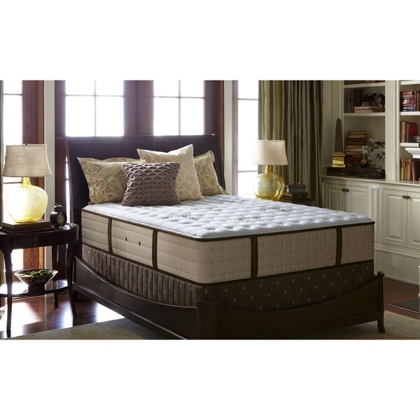 Stearns and Foster Estate Collection Ultra Firm Queensize Mattress Set