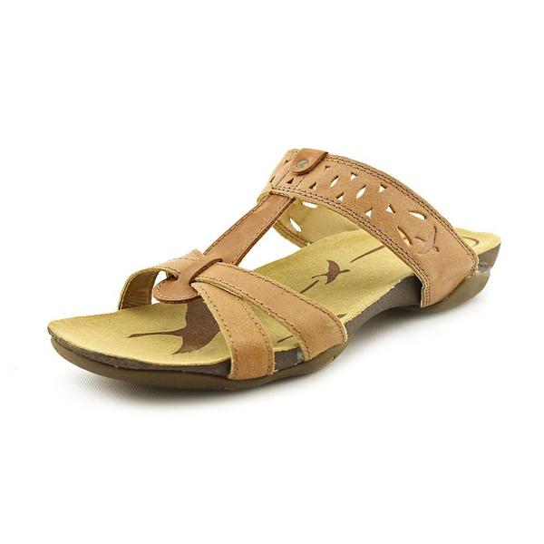 Eddie Bauer Women's 'Rain' Leather Sandals - Overstockâ„¢ Shopping ...