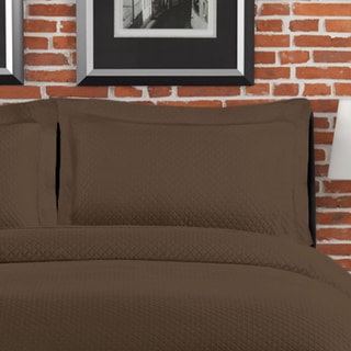 Diamante Matelasse Brown Standard-size Sham