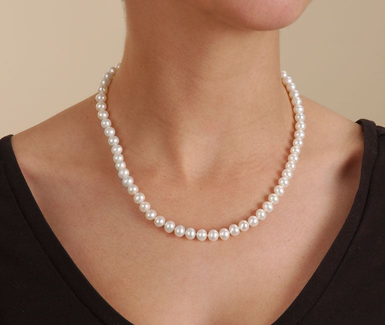 DaVonna 14k Gold White Freshwater Pearl 18-inch Necklace (6.5-7 mm)