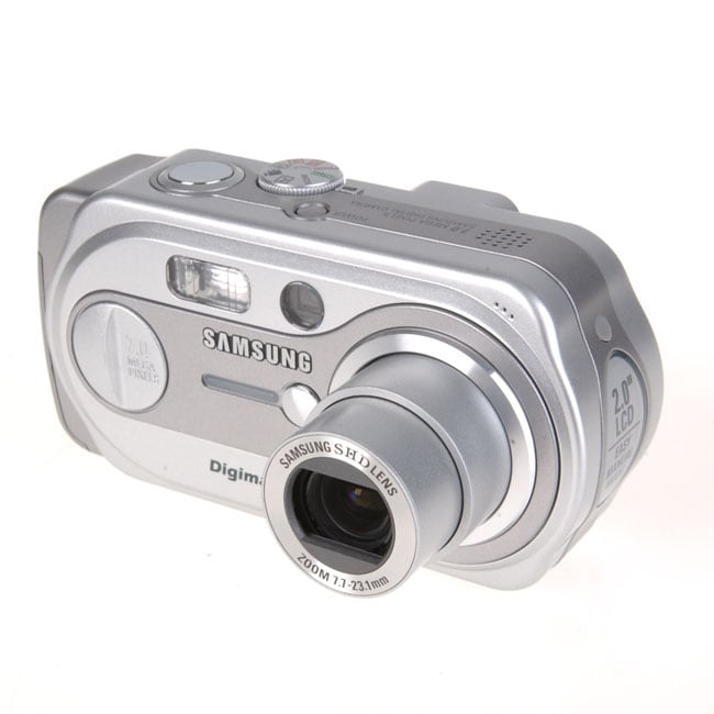 Samsung Digimax A7 7.0MP Digital Camera 10428194