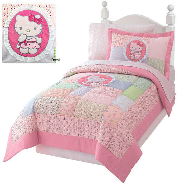 Hello Kitty Floral Patch Twin Quilt Set  