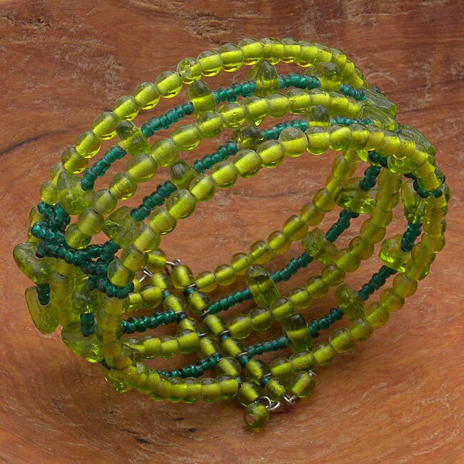 Handmade Green Glass Bead Bangle Bracelet (India) 12638701