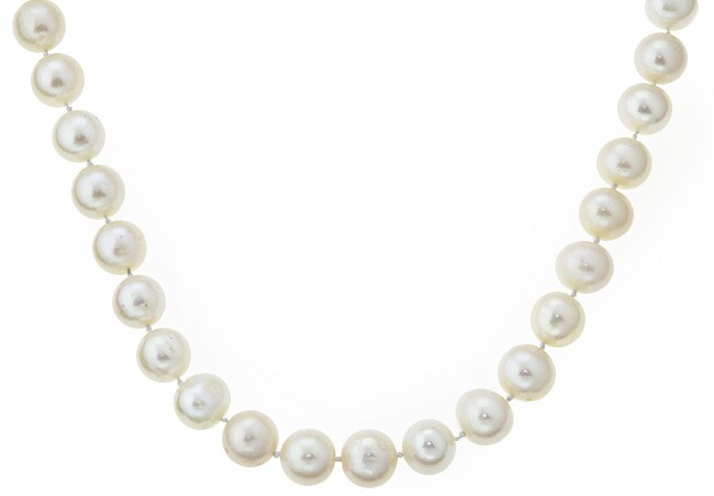  Cultured Freshwater Pearl Necklace (9 10 mm/ 18 in)  