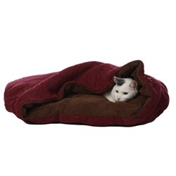 Hoodwink Snuggle Nest Chocolate/ Wine Pet Bed