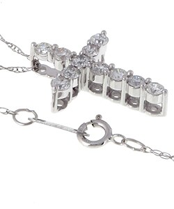 1/2ct Diamond Cross Pendant (G-H, I2)
