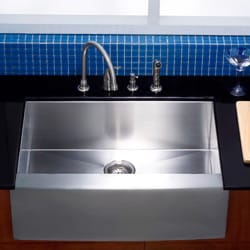 Farmhouse 30-inch Stainless Steel Undermount Kitchen Sink