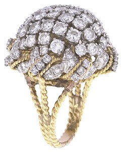 18K Yellow Gold and Diamonds Cocktail Ring