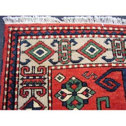 Indo Kazak Hand-knotted Red/ Ivory Rug (5' x 8')