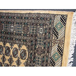 Pak Bokhara Ivory/ Green Rug (9' x 12')