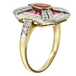 18k Gold Ruby and 1ct TDW Diamond Estate Ring (G, VS2)