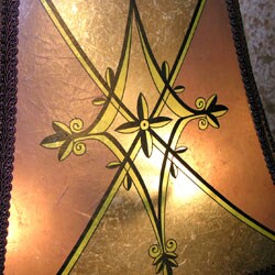Mica-style Table Lamp
