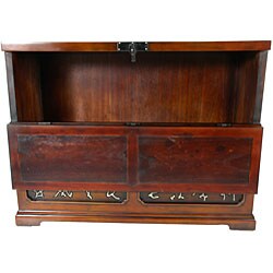 Calligraphy Blanket Chest (China)