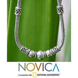 Sterling Silver 'Trinity' Necklace (Thailand)