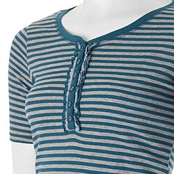 Belle du Jour Junior's Striped 6-button Henley Top