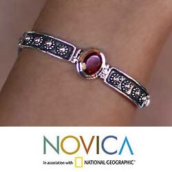 Sterling Silver Garnet 'Cosmic Story' Bracelet (Indonesia)
