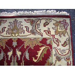 Indo Mahal Red/ Ivory Wool Runner Rug (2'7 x 12')