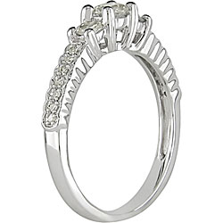 14k Gold 1/2ct TDW 3-stone Diamond Ring (I-J, I2-I3)