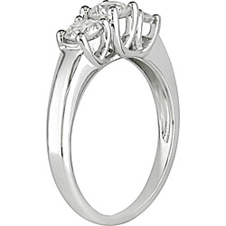 14k White Gold 1ct TDW 3-stone Diamond Ring (I-J, I2-I3)