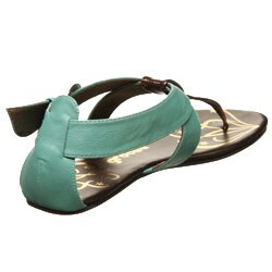 Groove Women's 'Sagittarius 2' Sandals