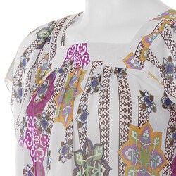 Self Esteem Brand Junior's Floral Top