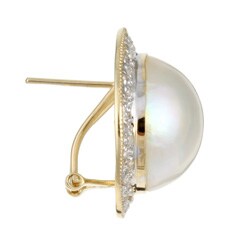 14k Yellow Gold Mabe Pearl and 3/8ct TDW Diamond Earrings (14 mm)
