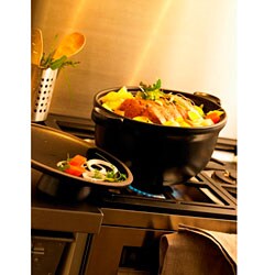 Appolia French Flame-top Ceramic 2-quart Midnight Black Covered Casserole