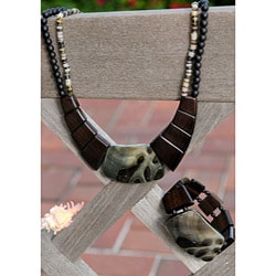 Wood and Blacklip Shell Jewelry Set (Philippines)