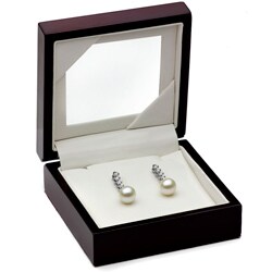 14k White Gold Pearl and 2/5ct TDW Diamond Earrings (G-H, VS1-VS2) (9-9.5 mm)