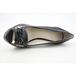 classy black heel