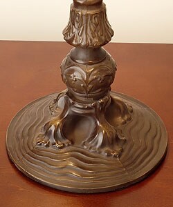 Tiffany-style Ribbon Table Lamp