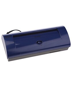 Aurora Sentinel 8-sheet Paper Shredder with Basket