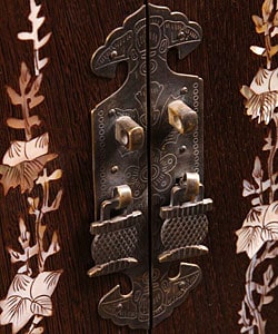 Asian Mother of Pearl Inlay Wood Jewelry Box
