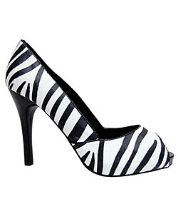 Anne Michelle by Journee Animal Print Pumps