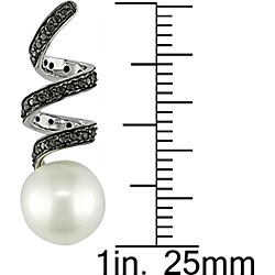 14k Gold 3/8ct TDW Black Diamond and Pearl Earrings